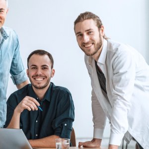 staffinglt.com
